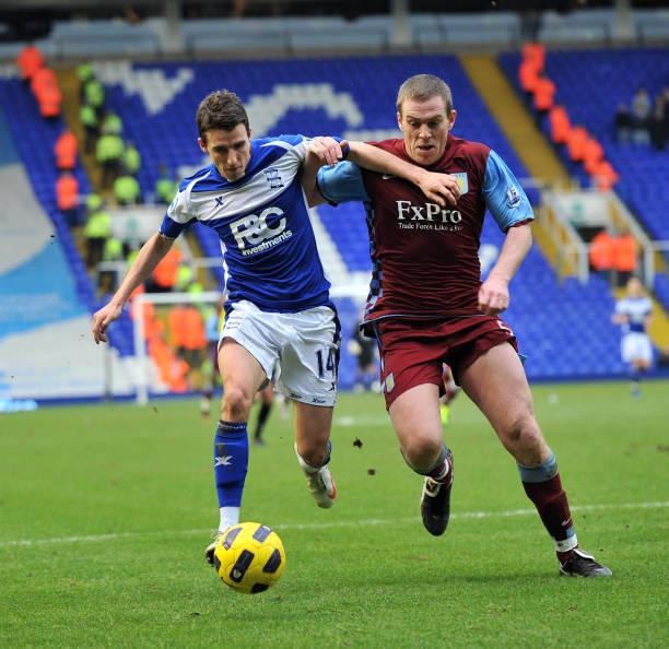 首发中崭露 首发中崭露